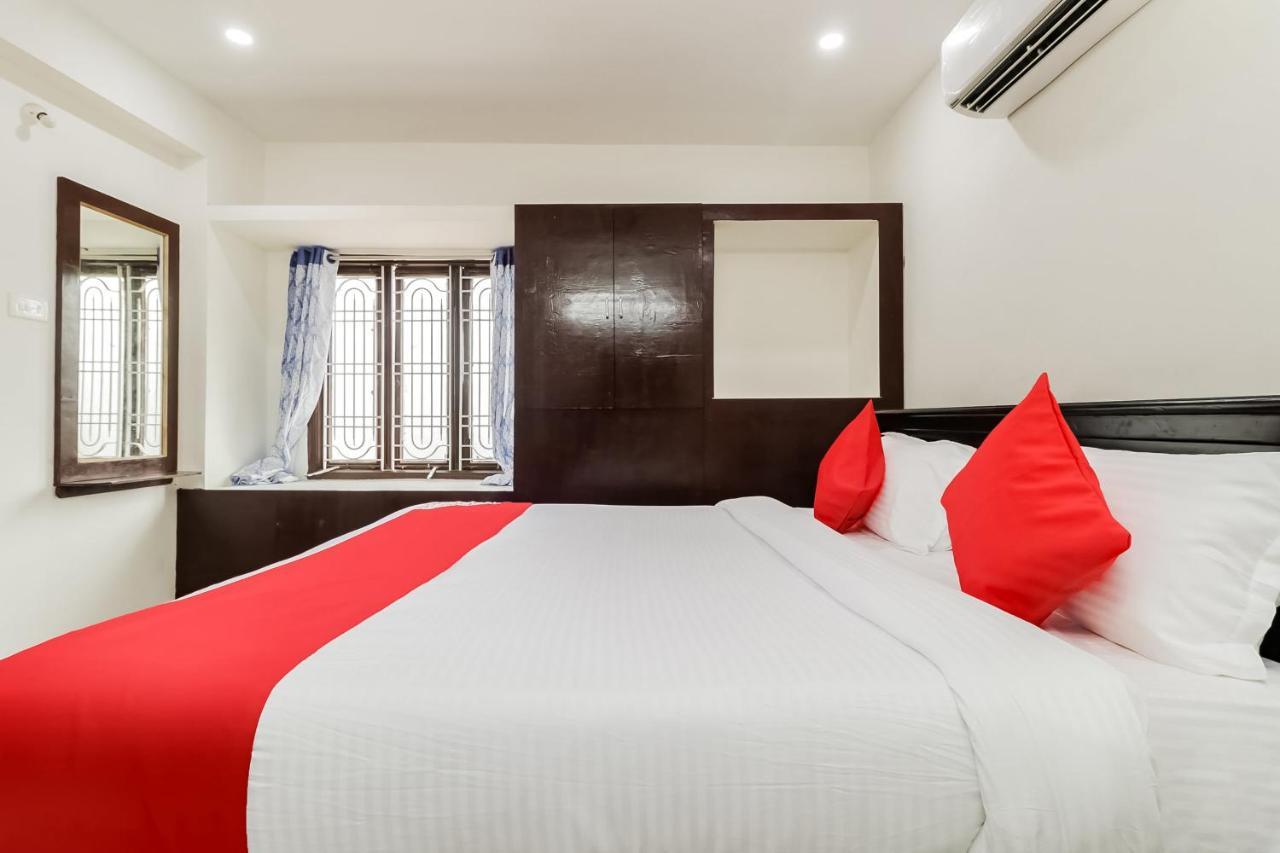 Oyo Victory Grand Hotel Tadepalle Luaran gambar